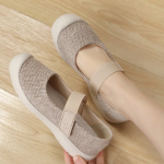 9 Lightweight-Breathable-Mesh-Shoes